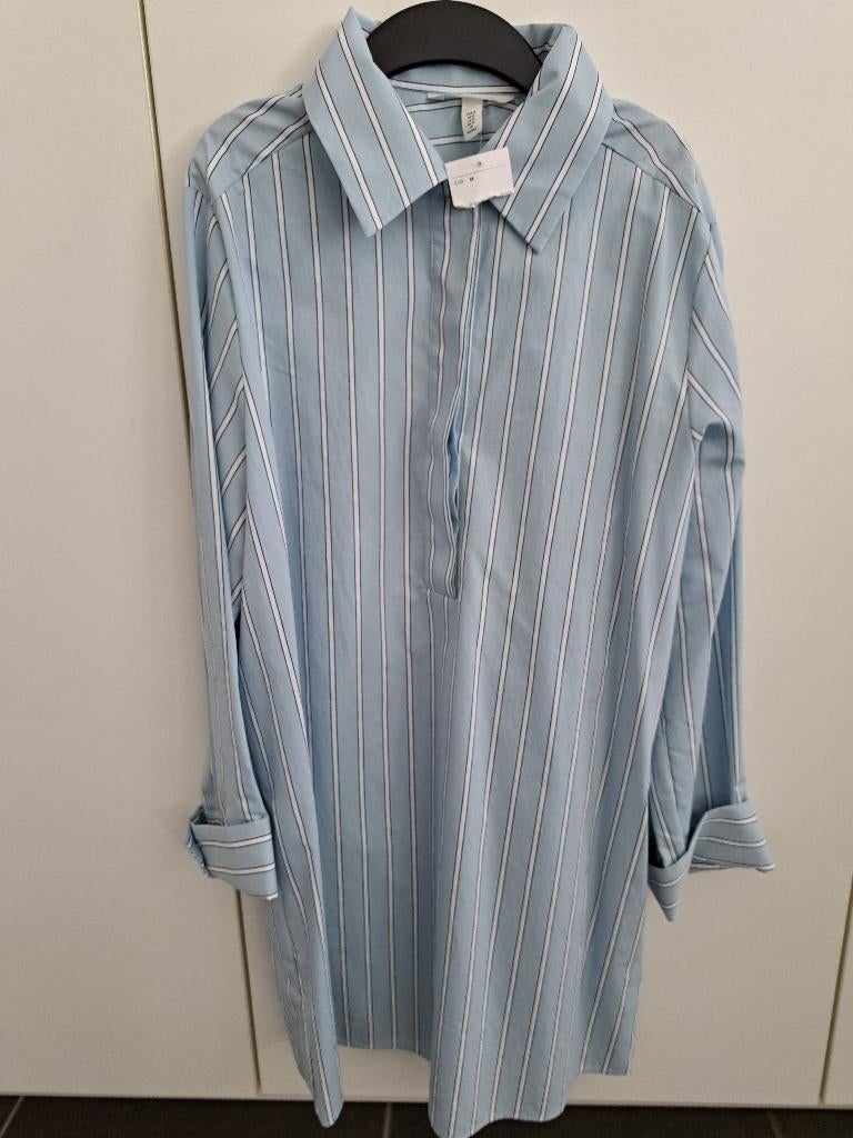 NOUVEAU ! Robe chemise/chemisier taille M, Vêtements | Femmes, Robes, Neuf, Enlèvement, Bleu, Sous le genou