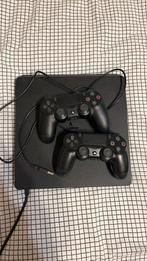 Ps4 slim met 2 controllers, Games en Spelcomputers, Ophalen, 500 GB, Met 2 controllers, Zo goed als nieuw