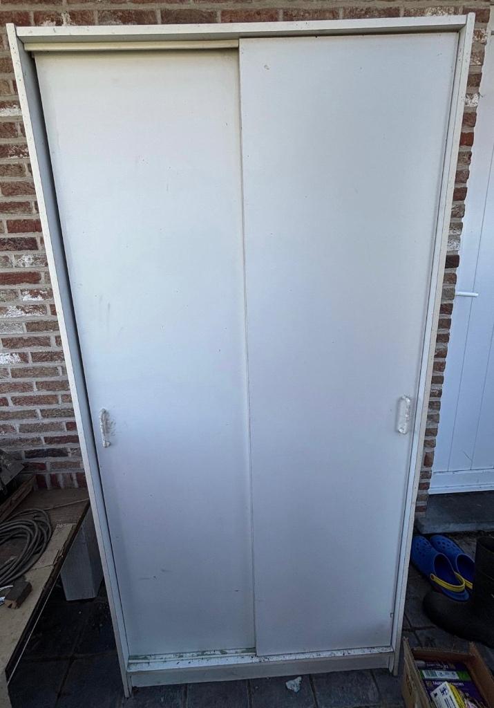 Gratis kast, Ophalen, Gebruikt, 50 tot 100 cm, 150 tot 200 cm