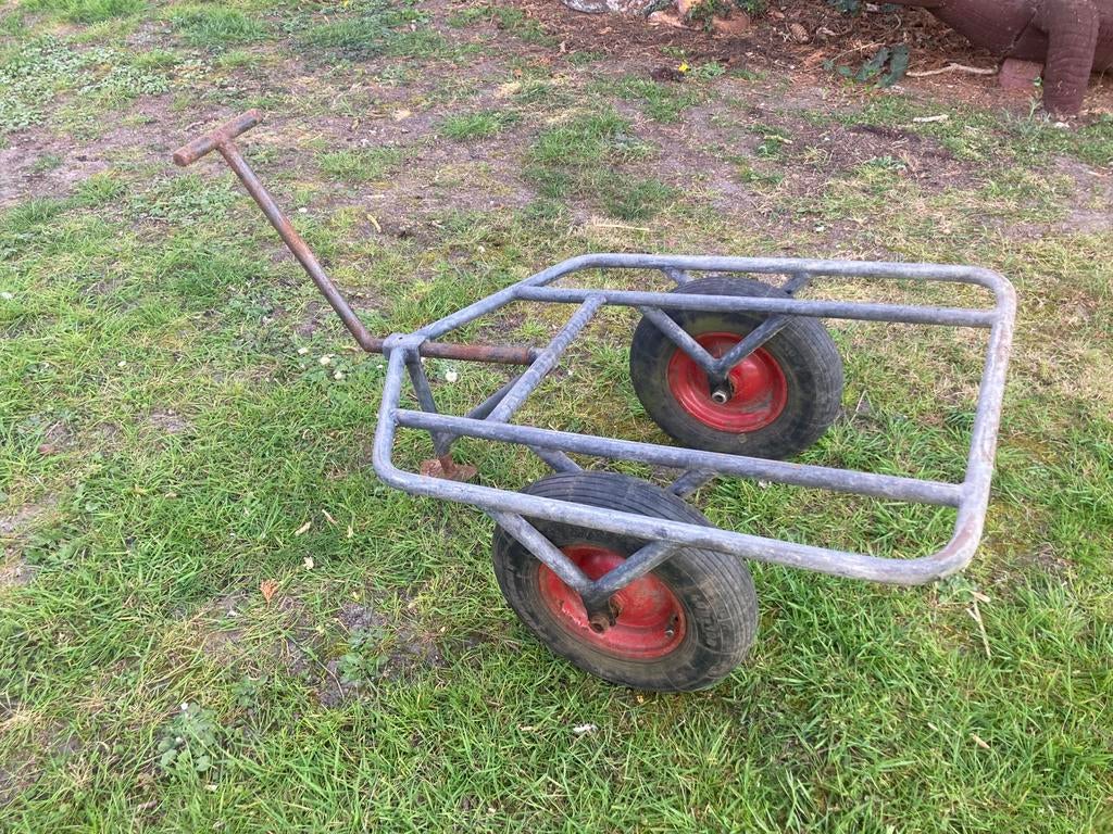 Stevige tuinkar, Jardin & Terrasse, Brouettes, Enlèvement, Comme neuf