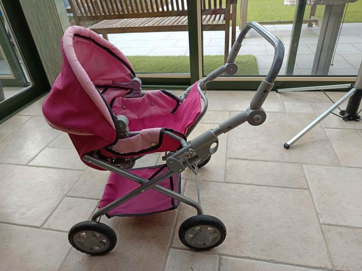 Poppenwagen / poppenbuggy  Rose., Enfants & Bébés, Jouets | Poupées, Enlèvement