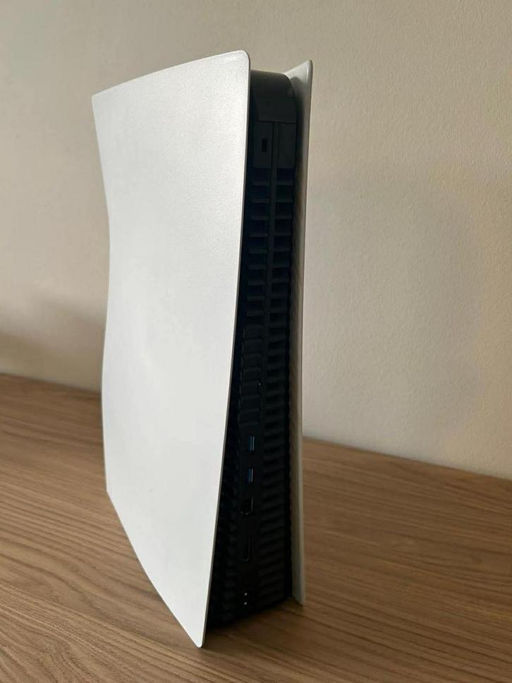 Playstation 5 disc edition, Games en Spelcomputers, Spelcomputers | Sony PlayStation 5, Zo goed als nieuw, Playstation 5, Ophalen