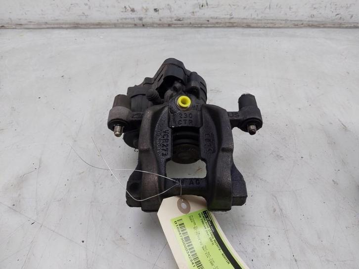 ETRIER DE FREIN ARRIÈRE DROIT Tiguan (AD1) (|3Q0615406AP|), Autos : Pièces & Accessoires, Freins & Transmission, Volkswagen, Utilisé