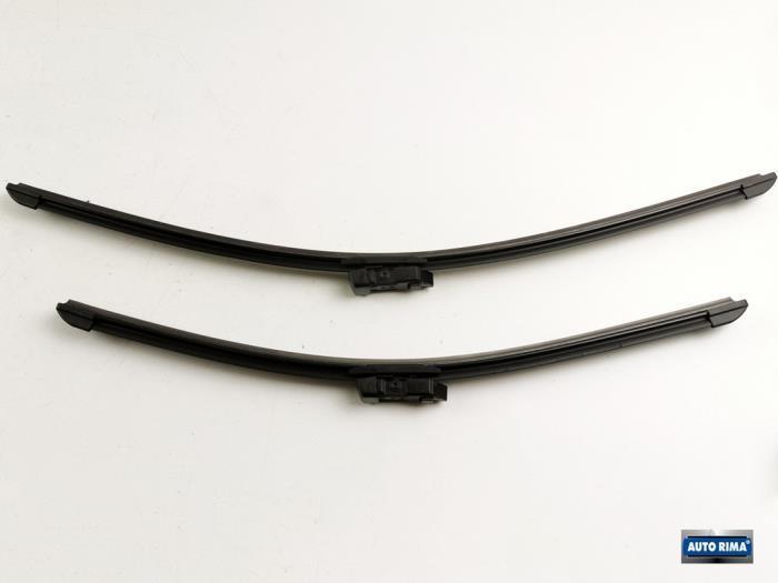 Ruitenwisserblad Set van een Polestar 2, Auto-onderdelen, Ruiten en Toebehoren, Overige automerken, Gebruikt, 3 maanden garantie