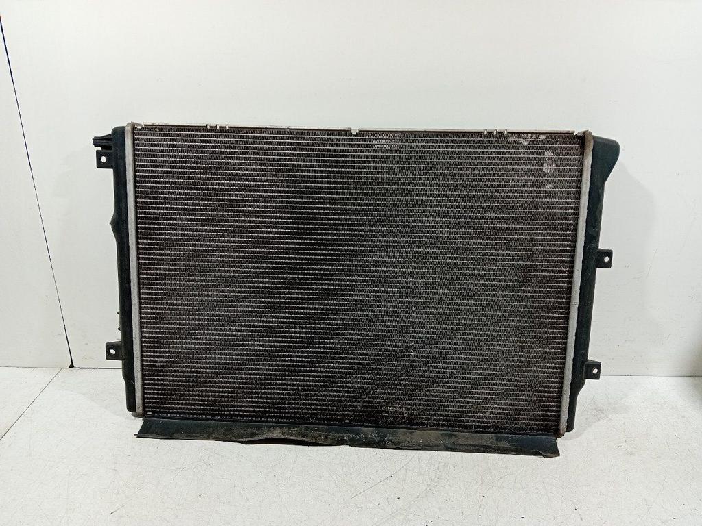 Radiateur Volkswagen Tiguan, Onderdelen@venauto.nl, Van der Ven Autorecycling B.V., Ettenseweg 76, 4706 PB Roosendaal, The Netherlands