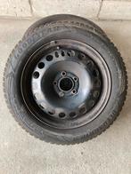 Winterband Goodyear op stalen velg 205/60 R16, Auto-onderdelen, Banden en Velgen, Ophalen, 16 inch, Banden en Velgen, Personenwagen
