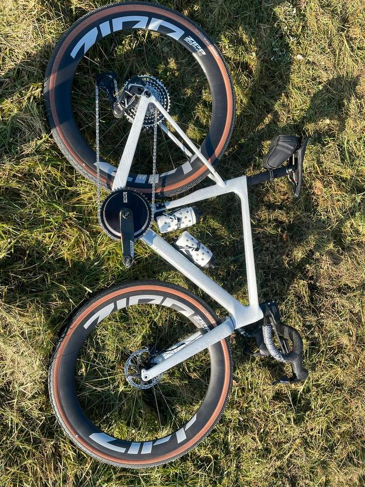 Velobuild Gravelbike Sram Xplr E1, Fietsen en Brommers, Fietsen | Racefietsen, Nieuw, 10 tot 15 versnellingen, Carbon, 53 tot 57 cm