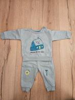 Set trui en broek maat 74, Enfants & Bébés, Vêtements de bébé | Taille 74, Garçon ou Fille, Ensemble, Comme neuf, Enlèvement