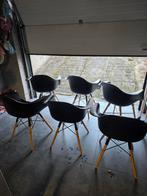 Chaises, Enlèvement