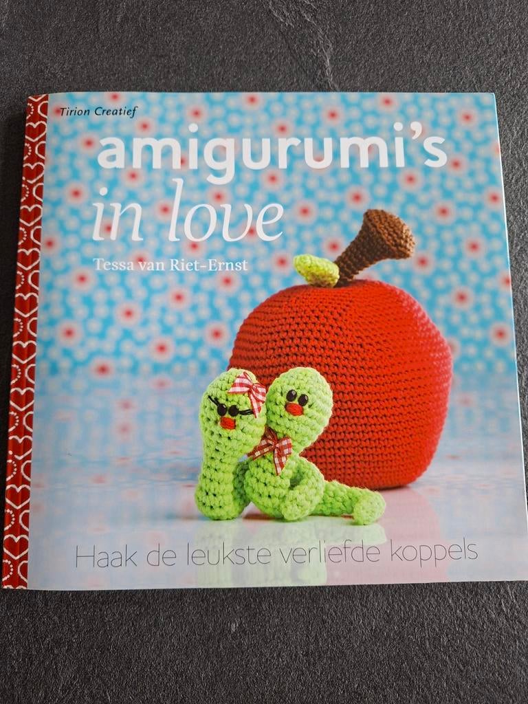 Amigurumi's in love, Ophalen of Verzenden, Haken