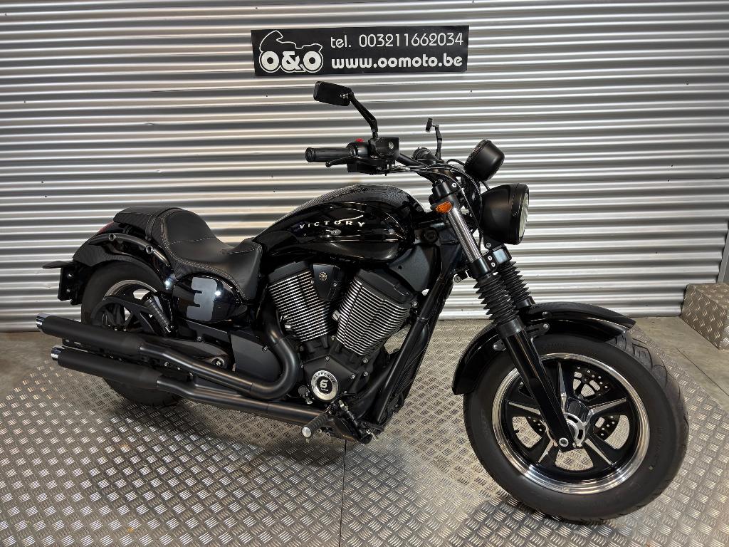 Victory Judge 106" + 1 an garantie + entretien GRATUIT!, Motos, Motos | Marques Autre, Entreprise, Chopper, plus de 35 kW, 2 cylindres