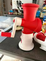 Rape tupperware avec accessoire spiralizer, Enlèvement, Comme neuf