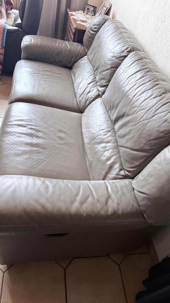 GRATUIT : canapé 2 places en cuir avec RELAX + 1 place fixe, Maison & Meubles, Canapés | Sofas & Chaises Longues, Comme neuf, Enlèvement