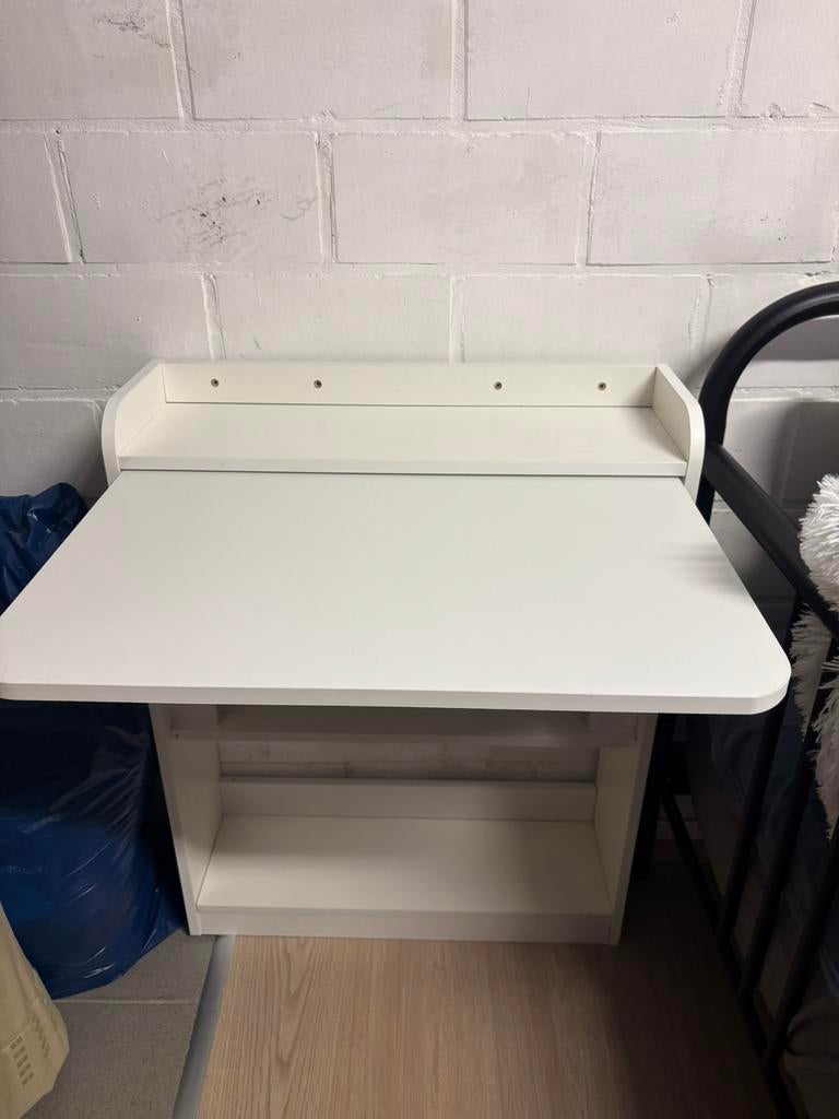 Tafeltje, Ophalen, Zo goed als nieuw