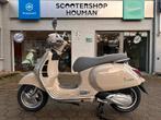 Vespa GTS 310 cc Beige Avvolgente 80th Edition (nr.15), Motoren, Scooter, Bedrijf, 310 cc, 12 t/m 35 kW