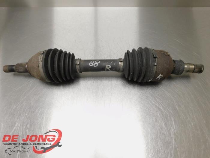 Arbre de transmission avant droit d'un Saab 9-3, Autos : Pièces & Accessoires, Freins & Transmission, Saab, Utilisé, 3 mois de garantie