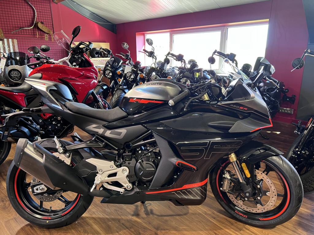 CFMOTO 450 SR, Entreprise, Super Sport, 12 à 35 kW, 450 cm³