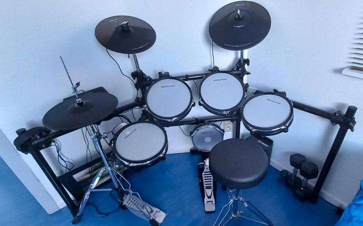 Splinternieuw drumstel !!, Musique & Instruments, Batteries & Percussions, Neuf, Autres marques, Électronique, Enlèvement