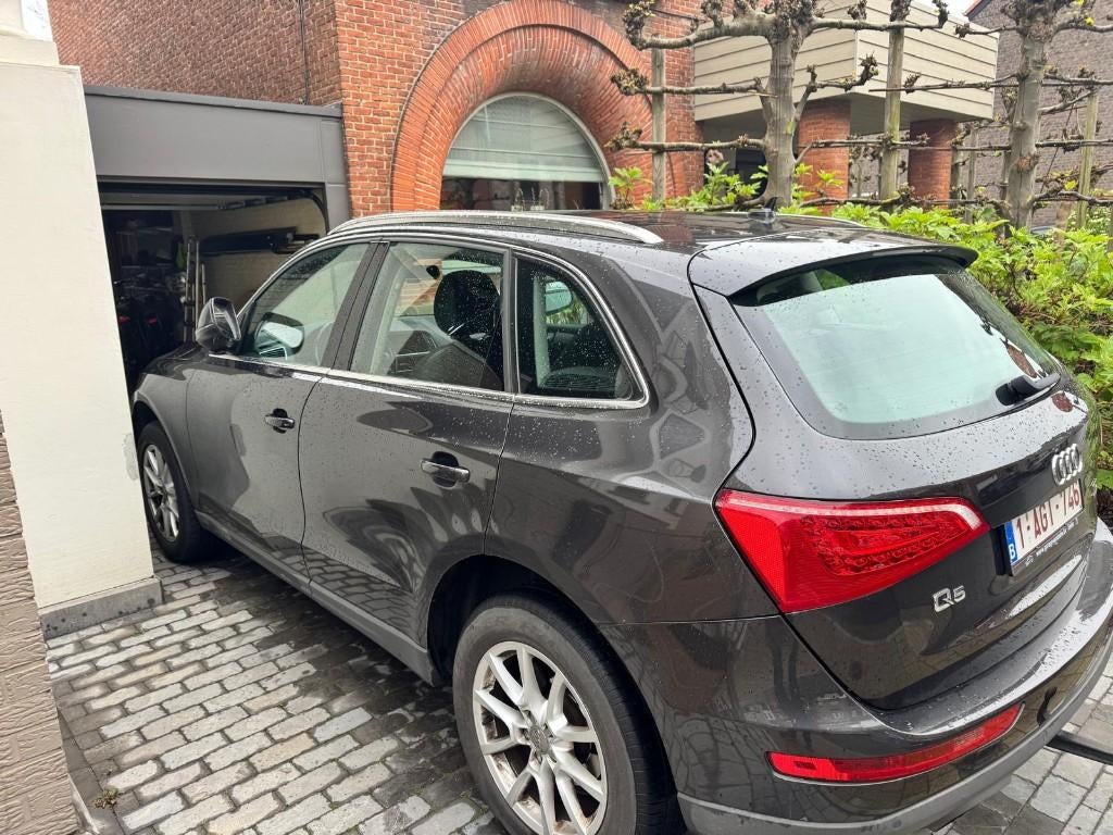 AUDI Q5 QUATTRO, Autos, Cuir, Achat, Q5, Particulier