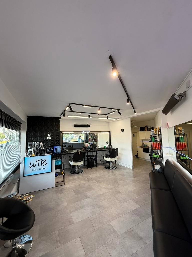 Kapperzaak, Zakelijke goederen, Exploitaties en Overnames