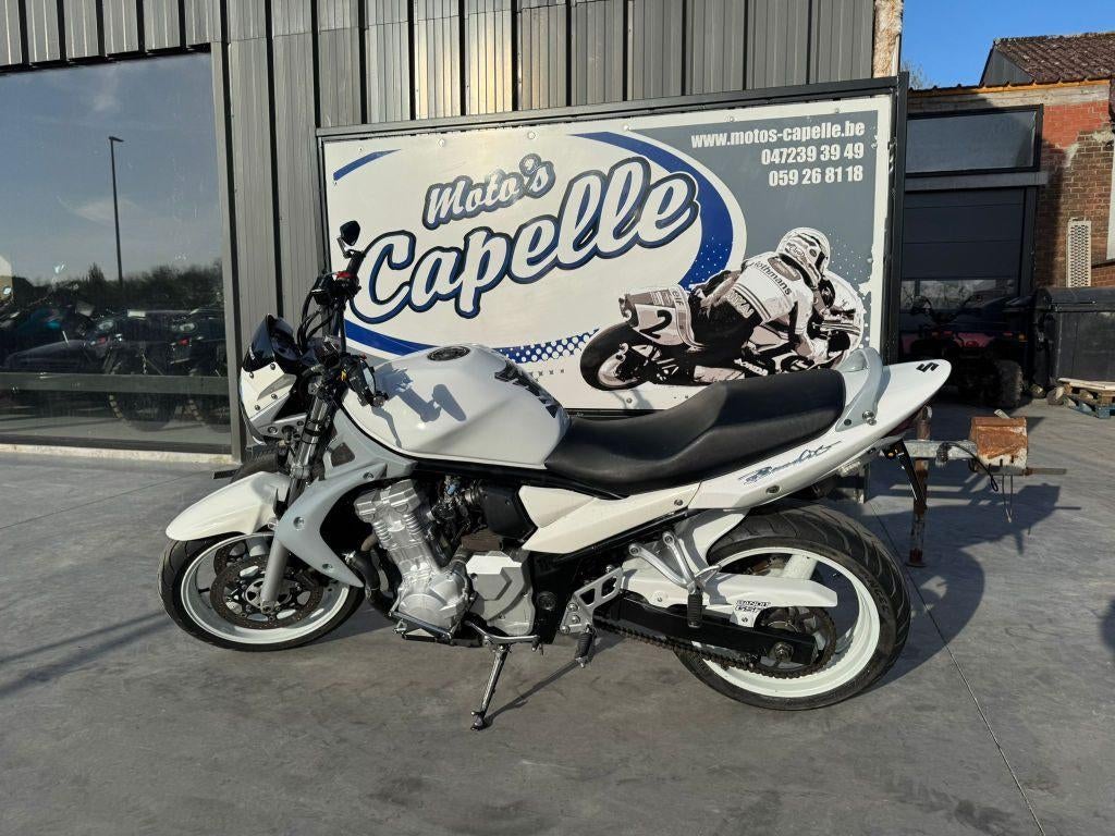 Suzuki	Bandit 650, Entreprise, Plus de 35 kW, 650 cm³