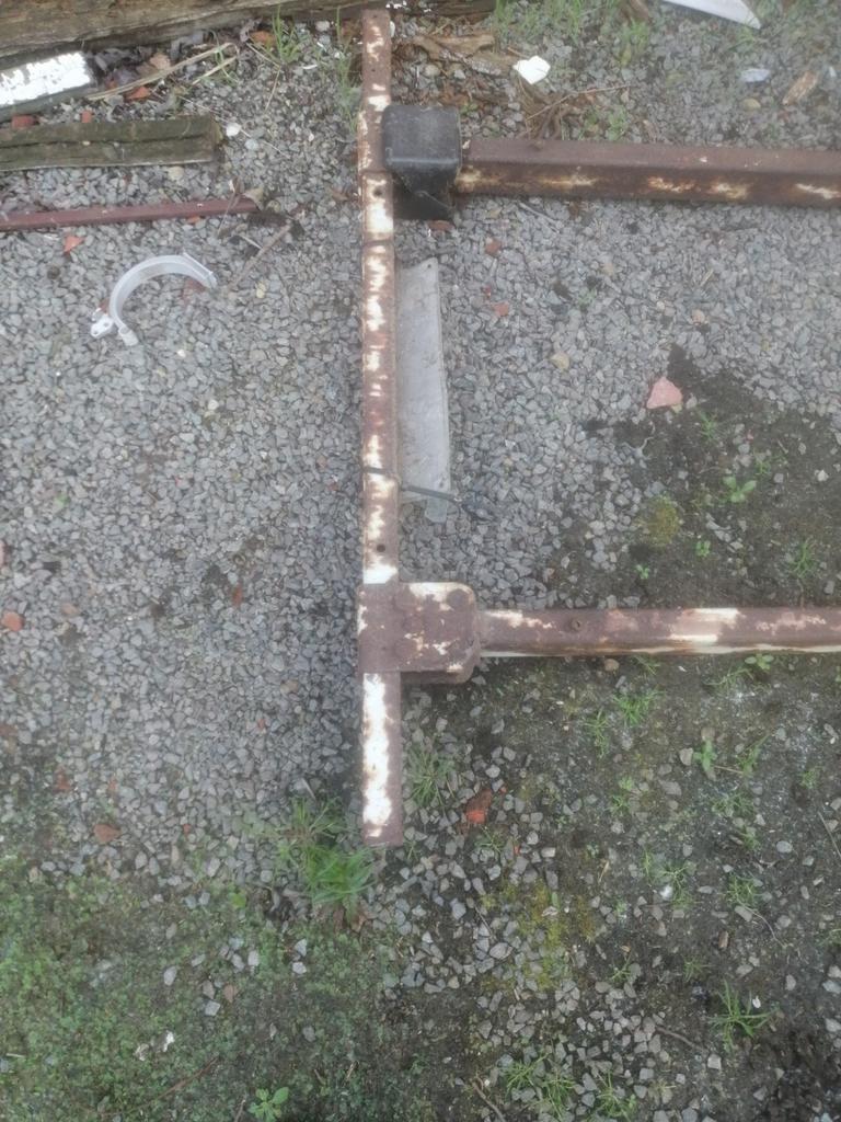 Veiligheids beugel origioneel, Ophalen