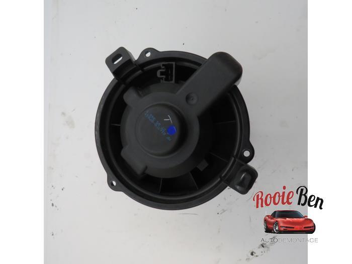 Moteur de ventilation chauffage d'un Mitsubishi Colt, -, 3 mois de garantie, Utilisé, Mitsubishi