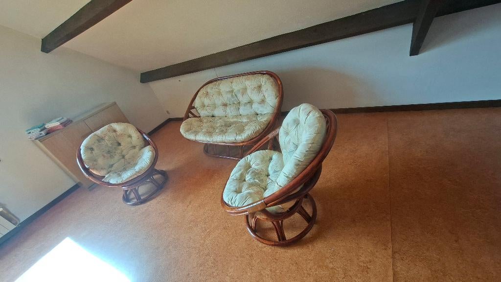 Salon en rotin Maugrion  – style vintage – bon état, Enlèvement, Utilisé, Quatre personnes ou plus, Bois