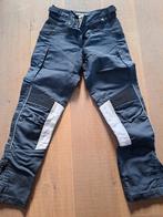 Gore-tex damesbroek BMW, Ophalen