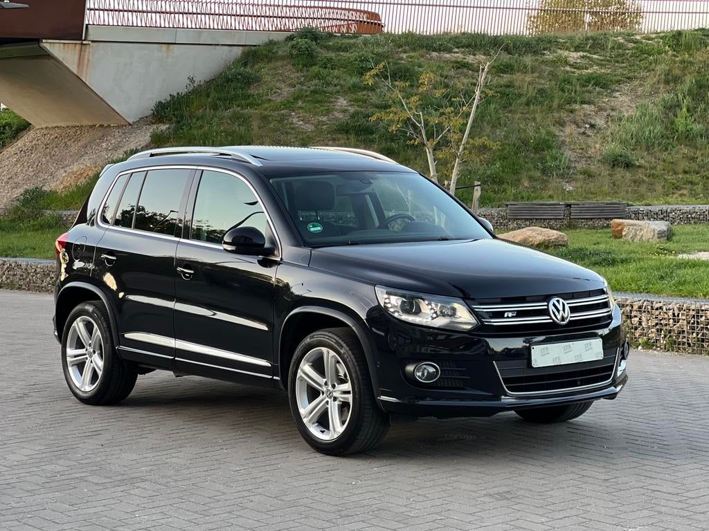 VOLKSWAGEN TIGUAN / R-LINE / 139.000 KM / 1.4 TSI / 1STE EIG, Autos, Volkswagen, Cuir, Achat, Euro 6, Boîte manuelle