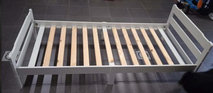 Bed 1- persoon 90x 200, Kinderen en Baby's, Kinderkamer | Bedden, Gebruikt, 180 cm of meer, 85 tot 100 cm, Lattenbodem, Matras