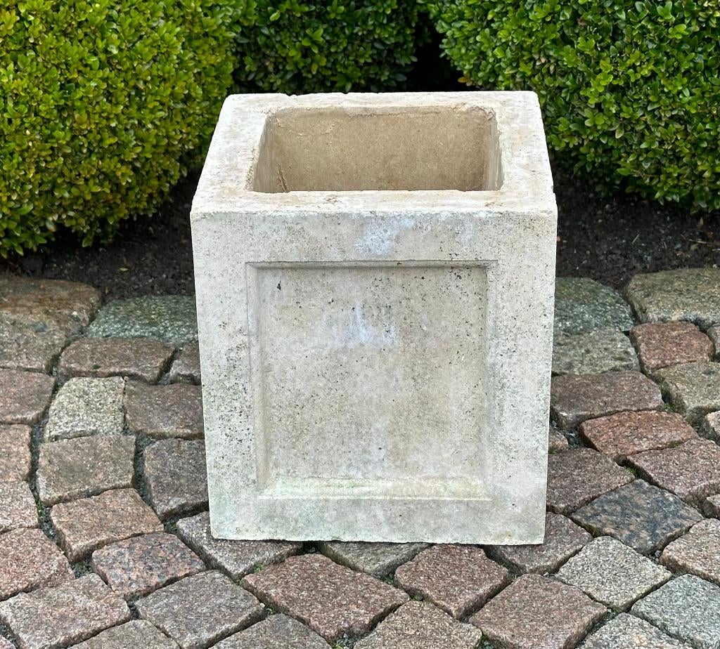 pot de fleurs -base -pierre de France - h.27 cm - 25 x 25 cm, Jardin & Terrasse, Enlèvement, Carré, Pierre, Intérieur