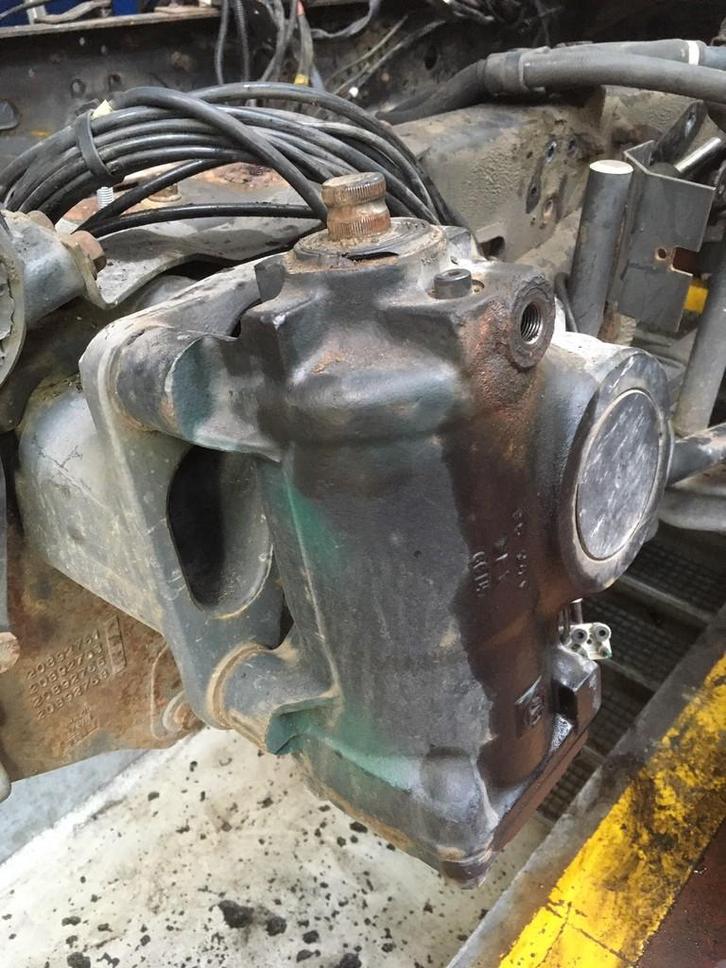 Stuurhuis Volvo FL, Auto-onderdelen, Vrachtwagen-onderdelen, Volvo, Besturing, Gebruikt