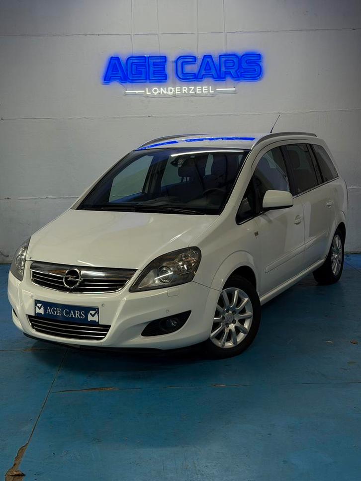 Opel zafira 1.8 essence automatique 7 places, Auto's, Opel, Bedrijf, Te koop, Zafira, Boordcomputer, Benzine, Euro 5, Monovolume