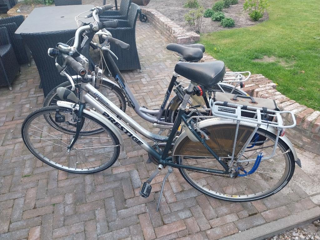 2 fietsen op te knappen, Enlèvement