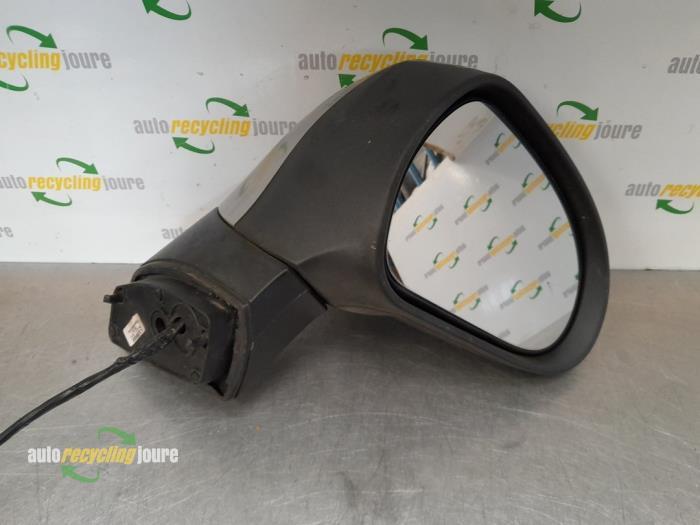 Buitenspiegel rechts van een Peugeot 207, Auto-onderdelen, Spiegels, Peugeot, Gebruikt, 3 maanden garantie
