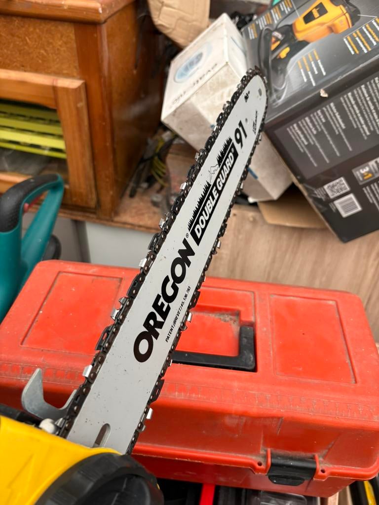 Ketting zaag, Ophalen, Zo goed als nieuw, Kettingzaag