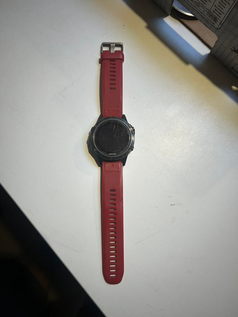 Garmin fenix 5, Handtassen en Accessoires, Sporthorloges, Gebruikt, Zwart, Afstand, Calorieverbanding, Conditie, Hartslag, Hoogte