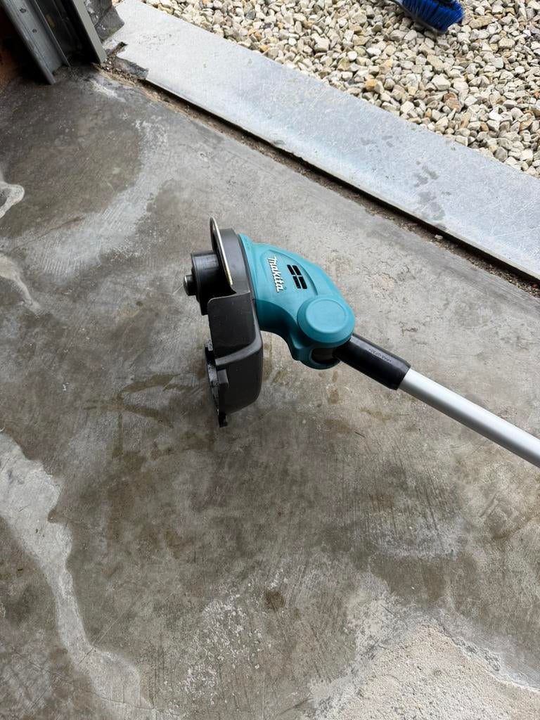 Coupe bordure, Enlèvement, Comme neuf