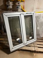 Pvc raam 117 x 121 dubbel glas NIEUW, Doe-het-zelf en Bouw, Ophalen, Nieuw