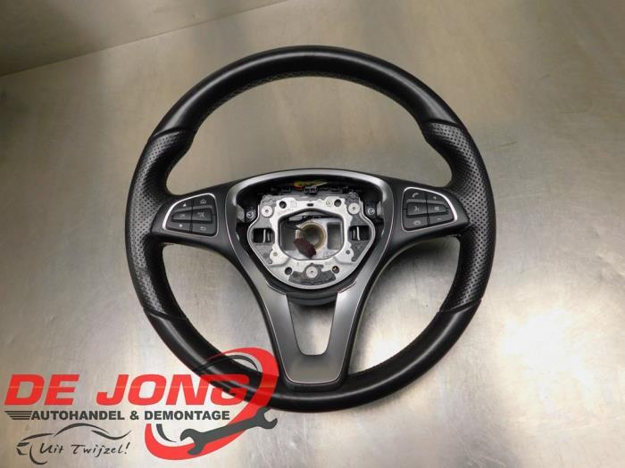 Volant d'un Mercedes C-Klasse, Autos : Pièces & Accessoires, Commande, 3 mois de garantie, Utilisé, -, -