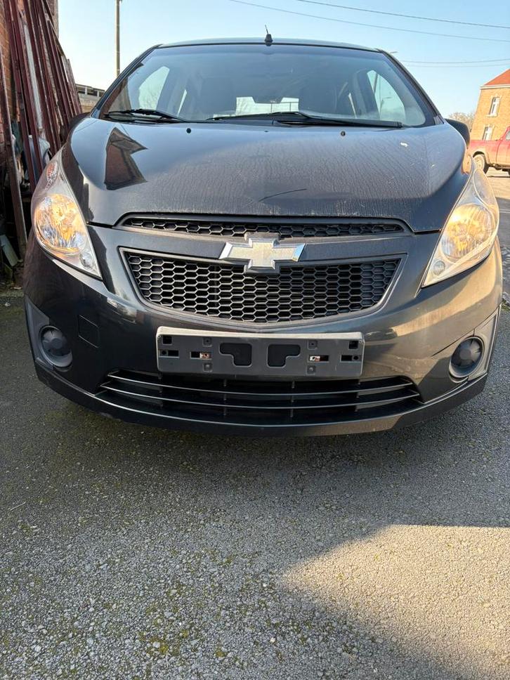 Chevrolet spark 2013, Autos, Chevrolet, Particulier, Spark, Essence, Euro 5, Berline, 5 portes, Boîte manuelle, Noir, Gris, Tissu