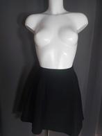 Jupe courte noire C&A, Vêtements | Femmes, Jupes, Taille 38/40 (M), Enlèvement ou Envoi, Au-dessus du genou, Comme neuf