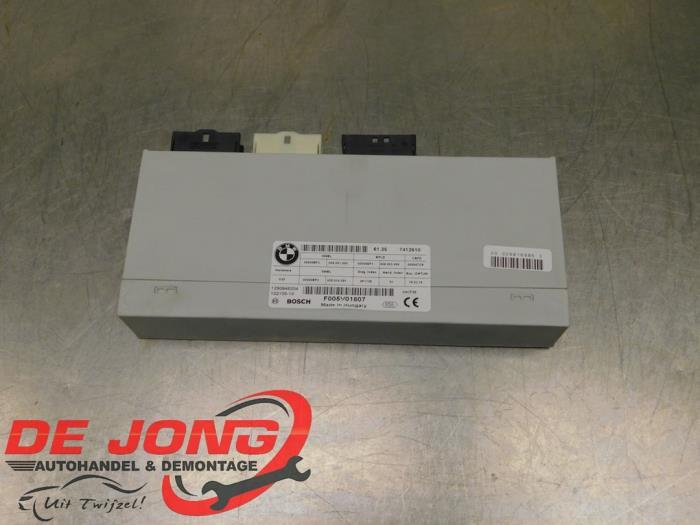 Module passage hayon d'un BMW 3-Serie, -, 3 mois de garantie, Utilisé, -