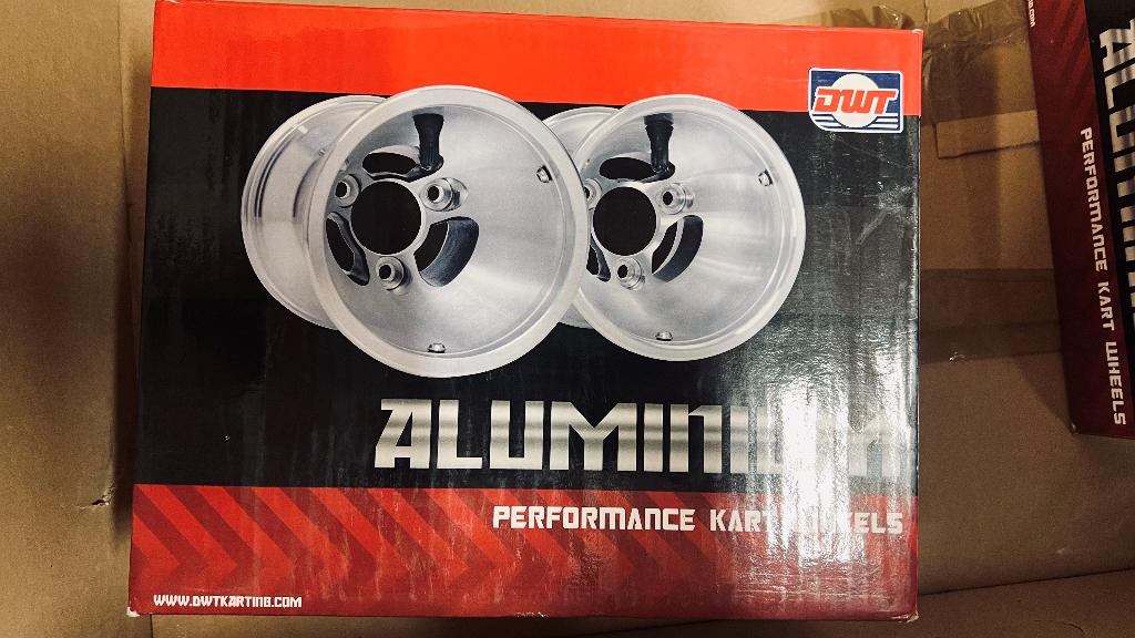 4 jantes alu pour kart - neuves, Sports & Fitness, Enlèvement ou Envoi, Neuf, Pièces Kart