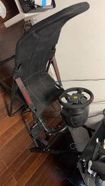 Volant t300 rs + pedalier race line lt ainsi que un playseat, Games en Spelcomputers, Ophalen of Verzenden, Zo goed als nieuw