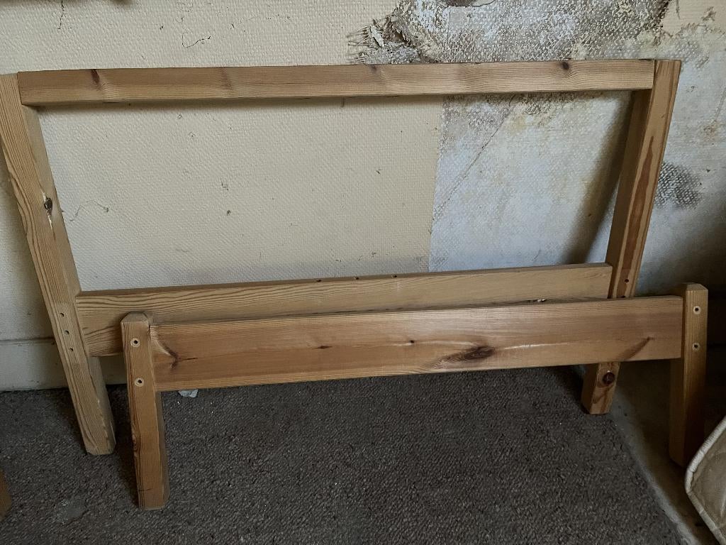 Twee IKEA-bedden van 80 cm, Ophalen, Gebruikt, 80 cm, 200 cm