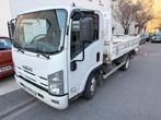 Isuzu en l’etat boite auto 2013 108.000 klm clim benne