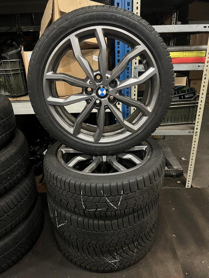 Originele winterset Bmw 1-serie F40, Auto-onderdelen, Banden en Velgen, Banden en Velgen, Winterbanden, 18 inch, 205 mm, Personenwagen