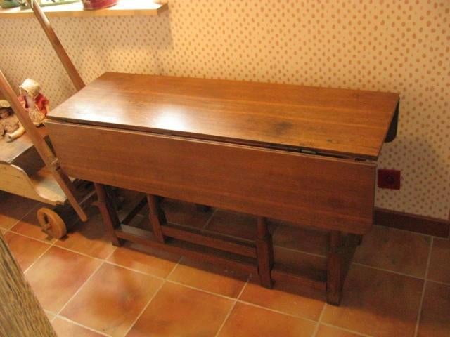 antieke massief eiken salontafel, Ophalen